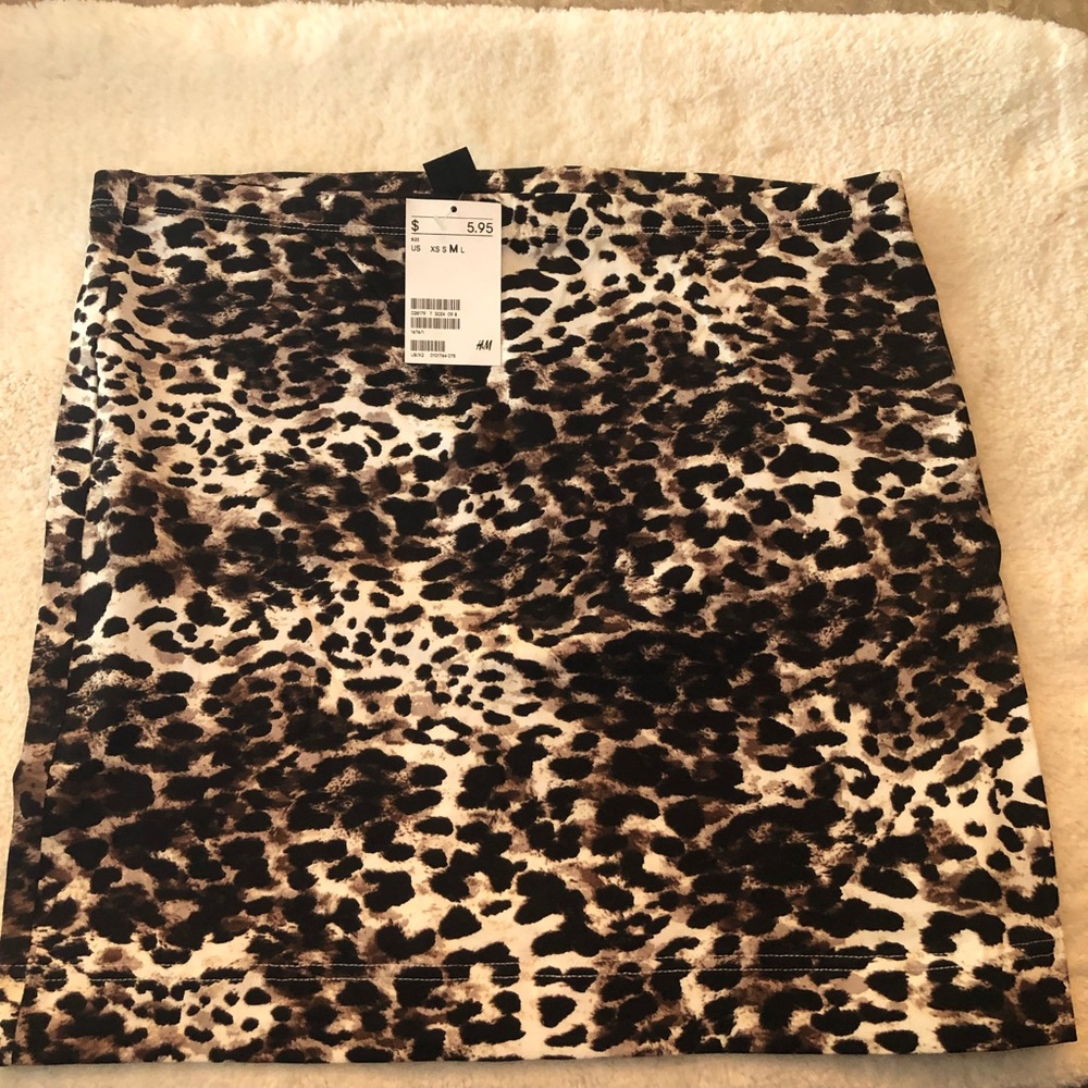 H&M Leopard Print Skirt